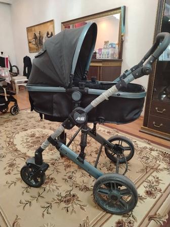 Продам детскую коляску