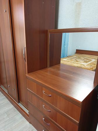 Продается спальный гарнитур двуспальный