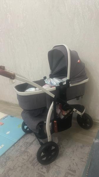 Продам детскую коляску