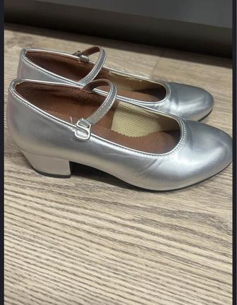 Туфли для танцев