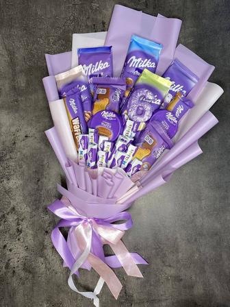 Букет из сладостей и вкусняшек