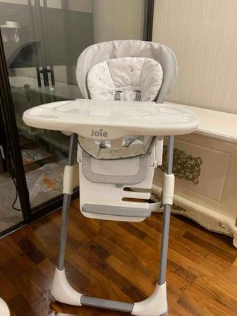 Детский стульчик JOIE