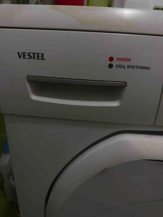 Продаю стиральную машину