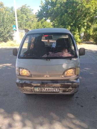 Услуги доставки груза.