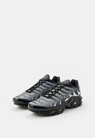 Кроссовки Nike Air Max Plus