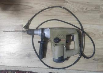 Продам Перфоратор в рабочем состоянии Crown CT18054