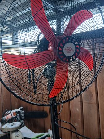 Продам срочно вентилятор