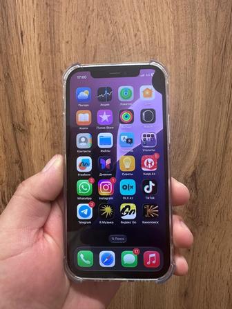 Айфон 12 продам срочно