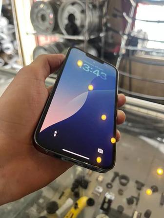 Продам iPhone 13 Pro