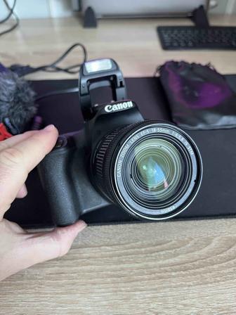 Продам фотоаппарат Canon 200d