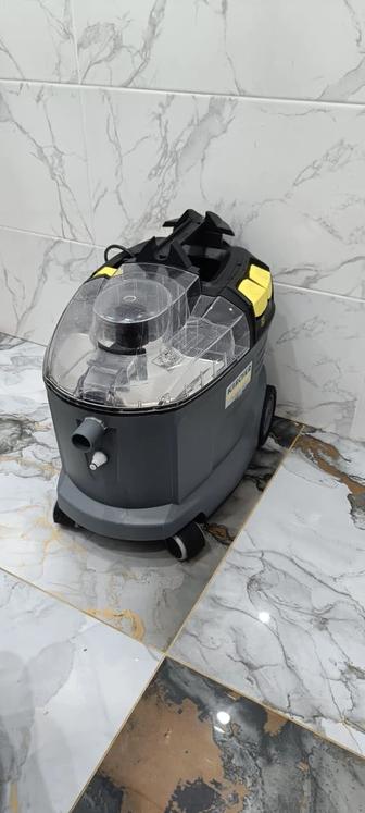 моющий пылесос Karcher Puzzi 8/1