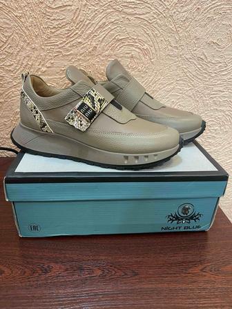 Кроссовки NIU NIU