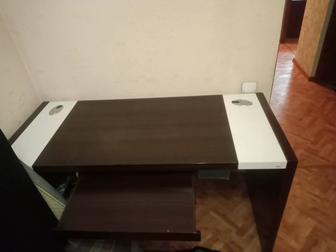 Стол большой игровой и просто можно