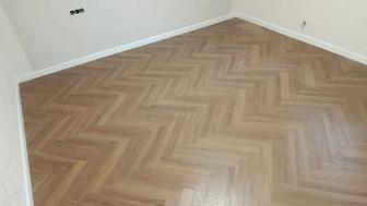 Укладка ламината, стяжка полов под ключ