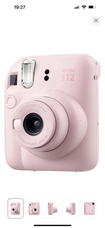 Instax фотопленочная камера