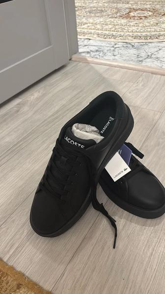 Продам новые кеды. Натуральная кожа