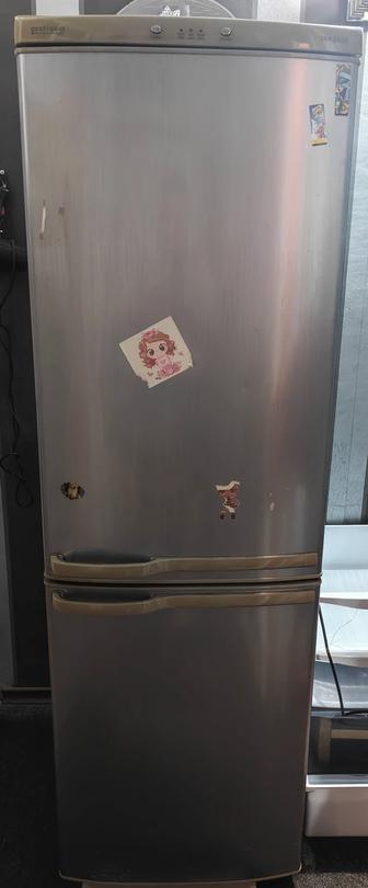 Продам холодильник Samsung