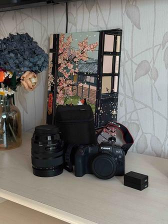 Камера Canon EOS RP с Объективом Sigma AF 24-70 mm f/2.8