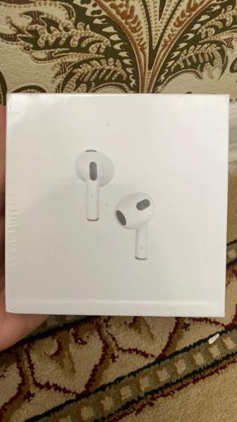 Наушники беспроводные Apple AirPods 3rd Generation with Lightning Charging