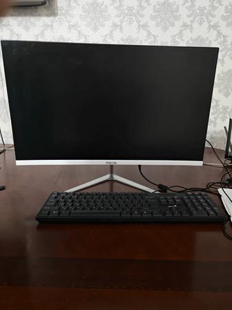 Продам моноблок Maxal