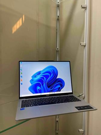 Ноутбук Aspire AL16-52P.Без коробки