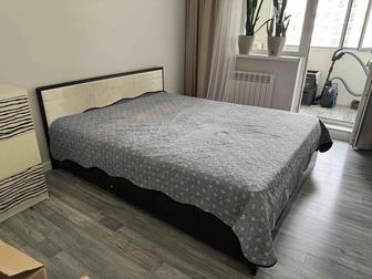 Продам двухспальную кровать