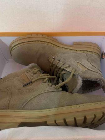 Продам ботинки мужские