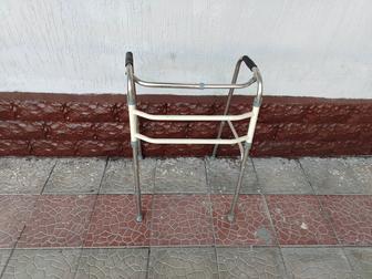 Ходунок для взрослых.
