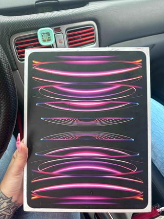 Продам Apple iPad Pro 2022 512гб