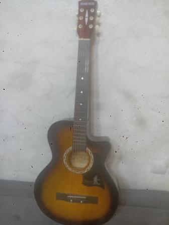 Продам гитару