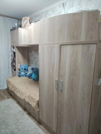 Продам подростковую стенку