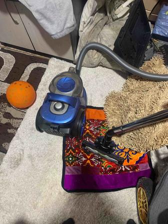 Продам пылесос
