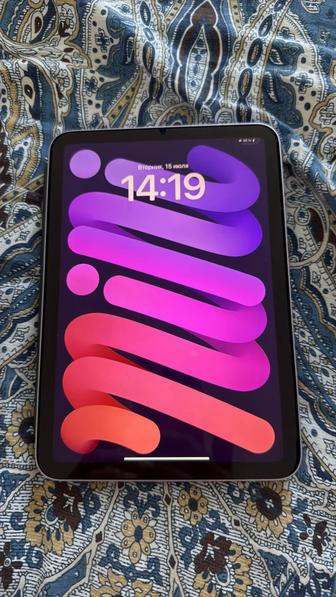 Продам планшет iPad mini