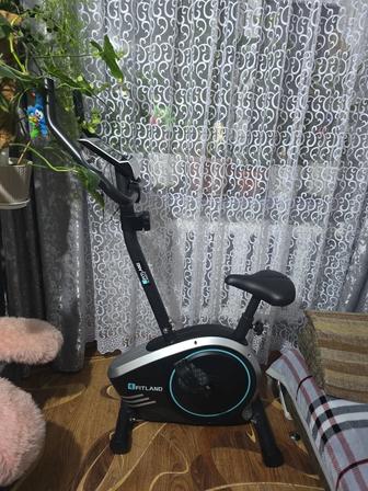 ПРОДАМ Вело-Тренажер