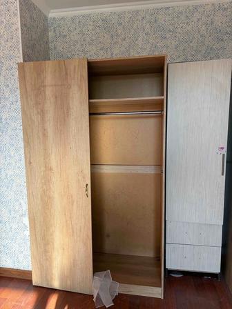 Продам шкафы в гостиную спальню