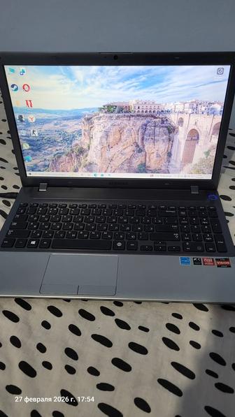 Ноутбук Samsung