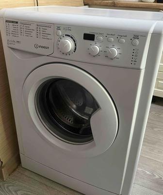 Стиралка indesit
