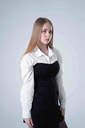 Продавец-консультант, официант, раннер