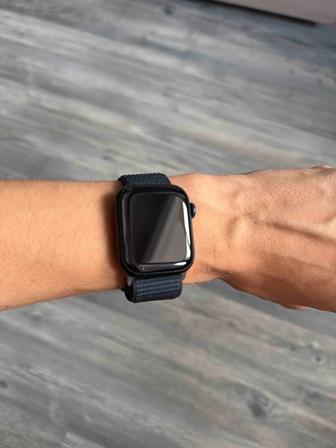 Продам Apple Watch