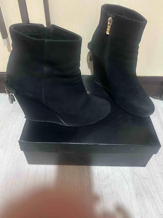 Ботики молодежные