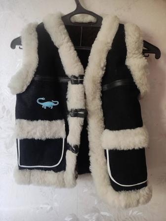 Безрукавка детская