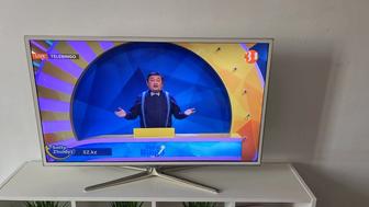 Телевизор Самсунг