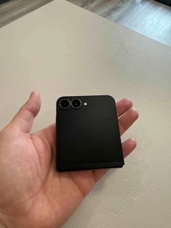 Samsung Galaxy Z flip7