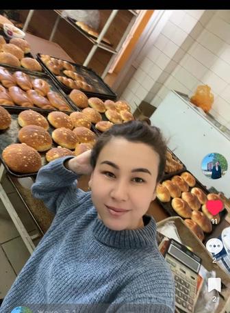 Пекарь