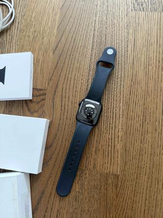 Часы Apple Watch  9 41 mm