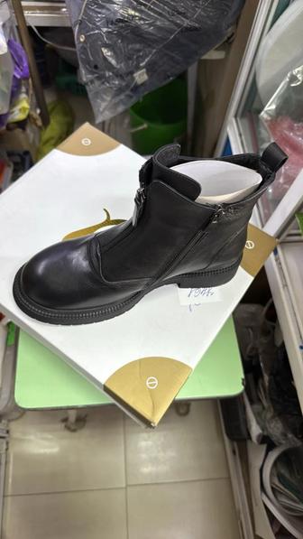 Ботинки женские