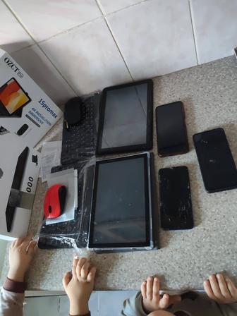 Продам планшеты и телефоны на запчасти