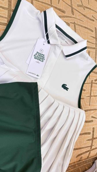 Теннисное платье Lacoste Sport