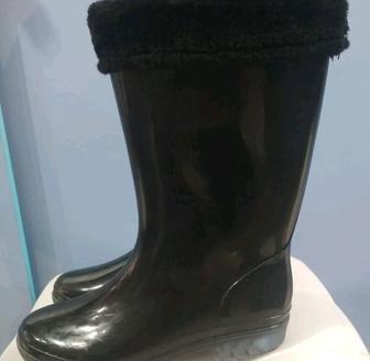 Резиновые сапожки
