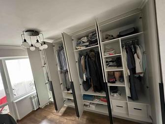 Продается встроенный шкаф